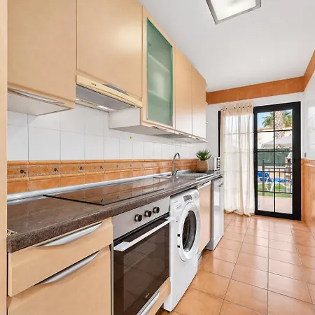Appartamento Anayet, Zona Del Duque Con Piscina Comunitaria